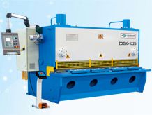 Delem數控閘式剪闆機